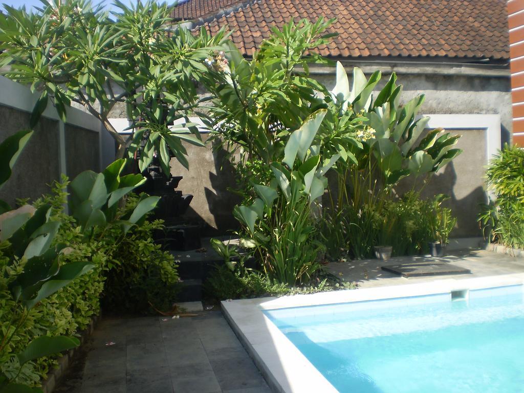 Amore Guest House Dalung  Exterior foto